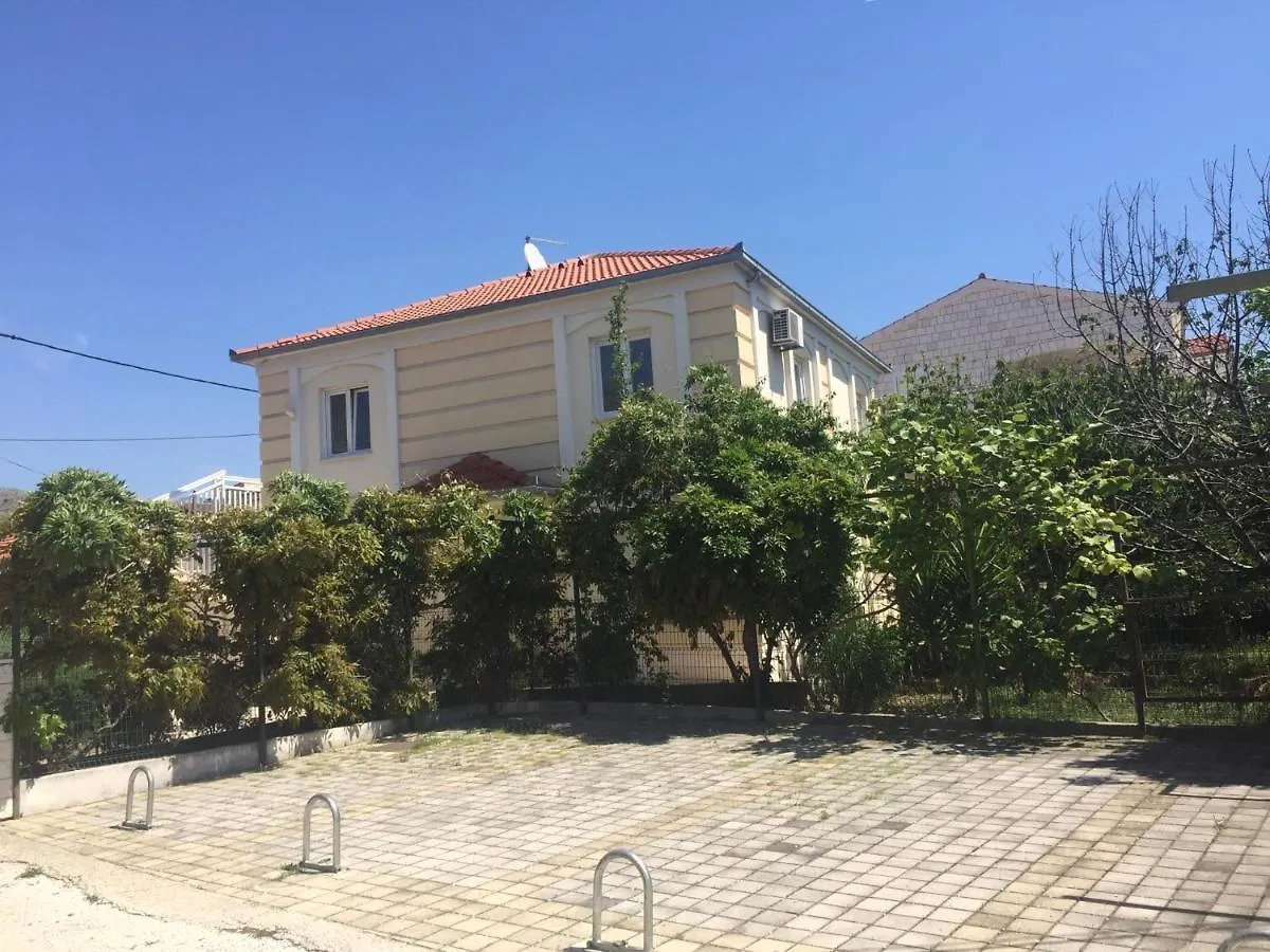 Villa In Seget Trogir Croatie