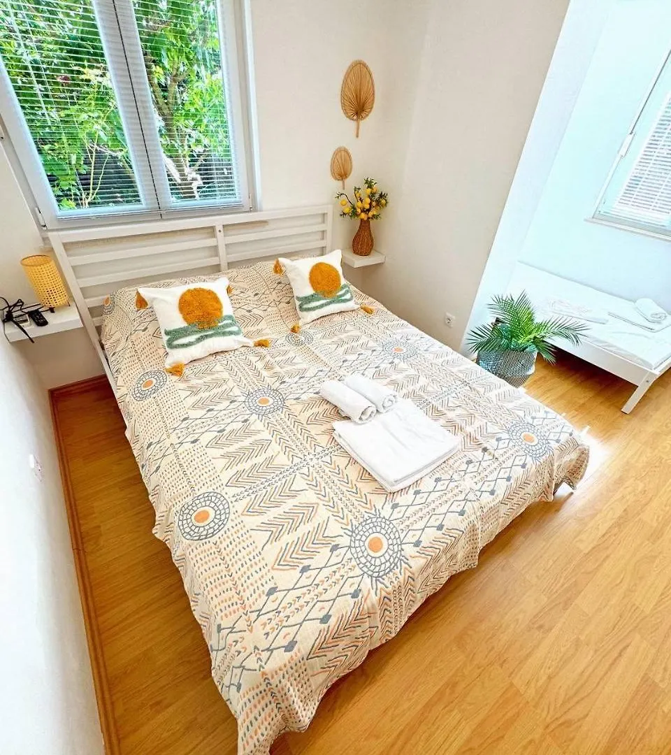 Apartment Villa In Seget Trogir
