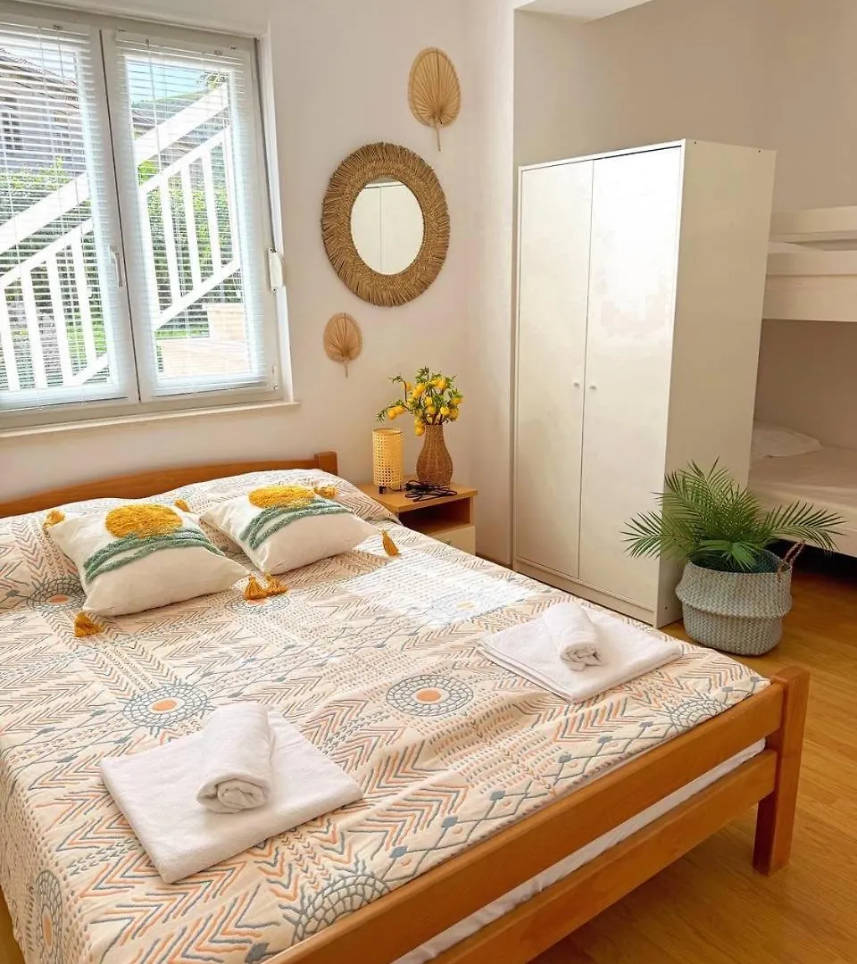 Villa In Seget Trogir Croatie