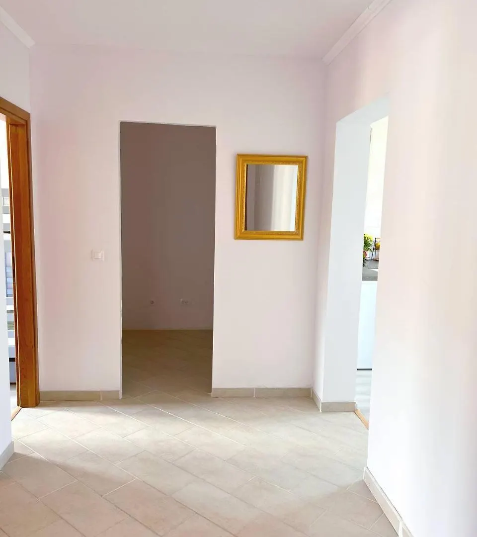 Apartment Villa In Seget Trogir